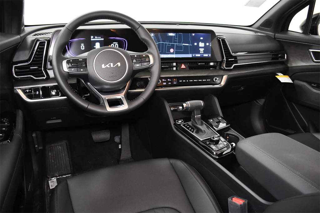Vehicle image 12 of 32