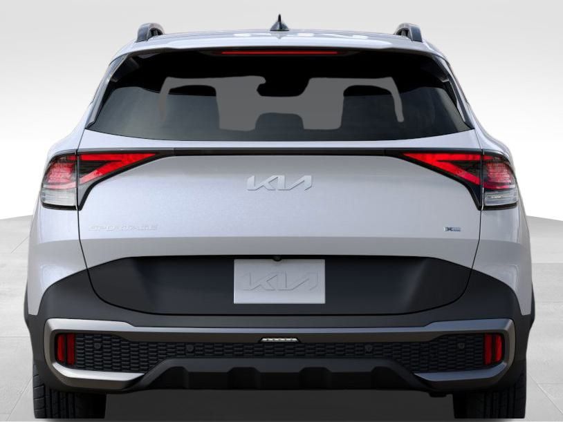 Vehicle image 8 of 28