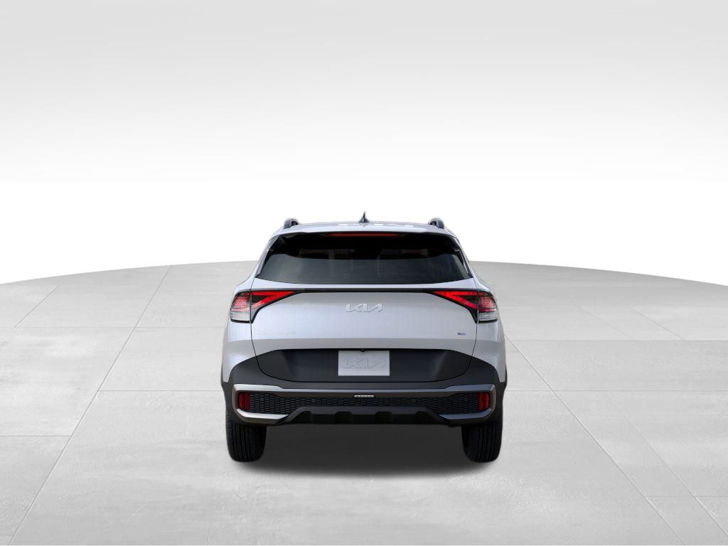 Vehicle image 7 of 28