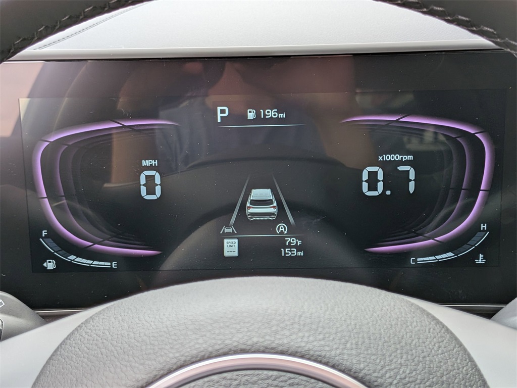 Vehicle image 21 of 30