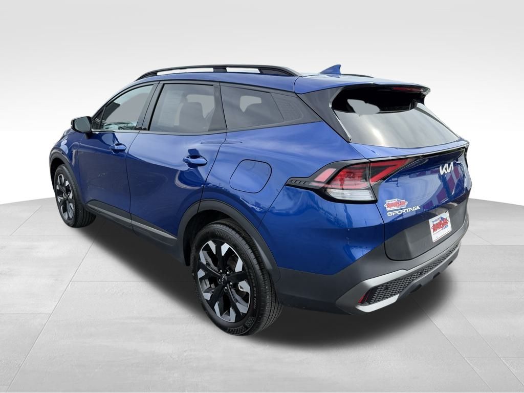 Vehicle image 7 of 29