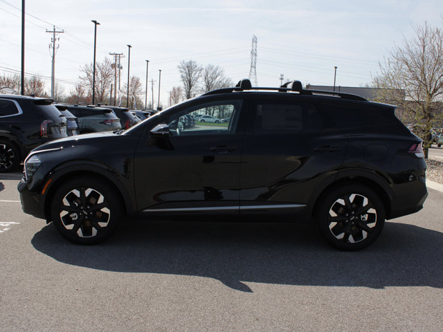 Vehicle image 8 of 22