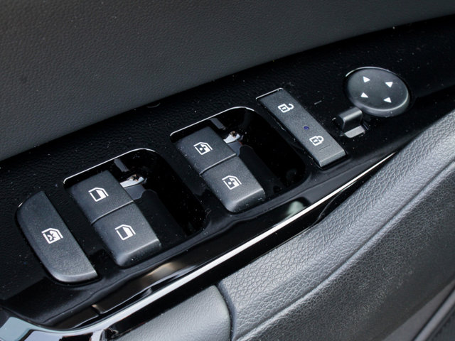 Vehicle image 12 of 22
