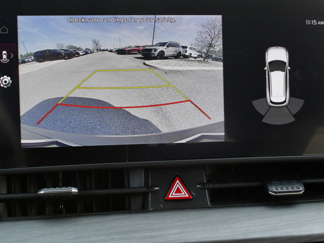 Vehicle image 19 of 22
