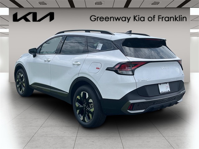 Vehicle image 7 of 36