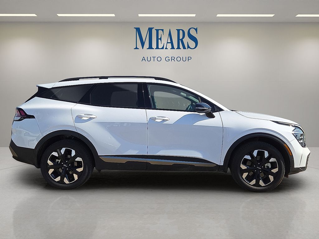 Vehicle image 4 of 30