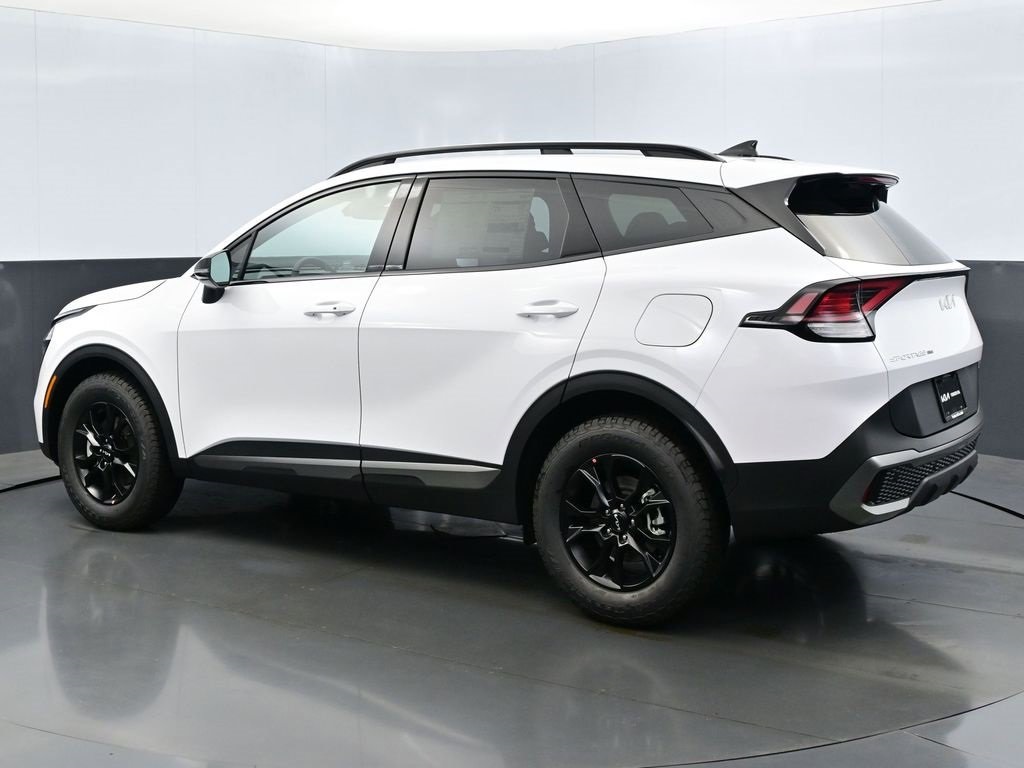 Vehicle image 8 of 8