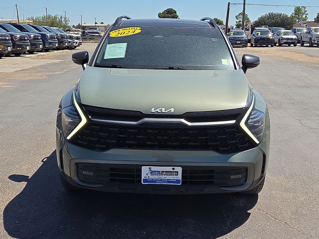 2024 Kia Sportage X-Pro Image 2 of 30