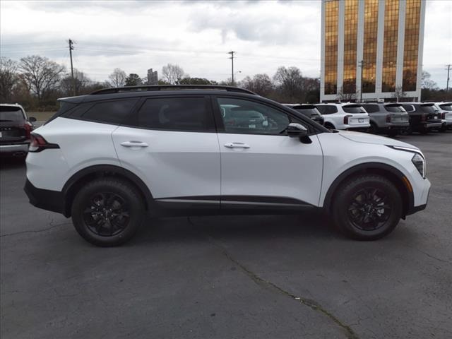 Vehicle image 4 of 31