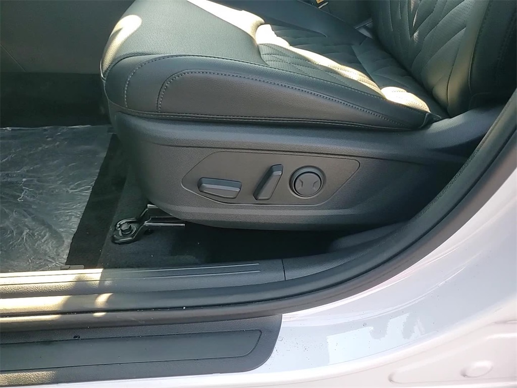 2024 Kia Sportage X-Pro Prestige Image 18 of 22
