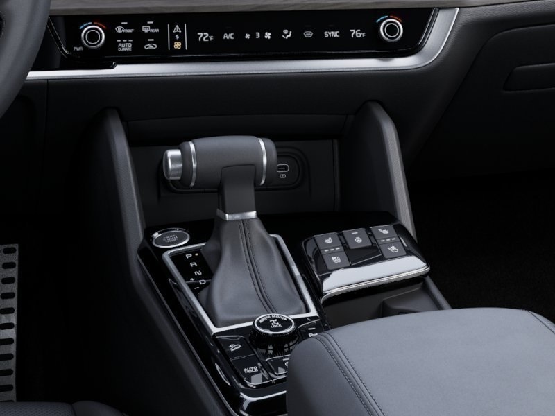 Vehicle image 20 of 30