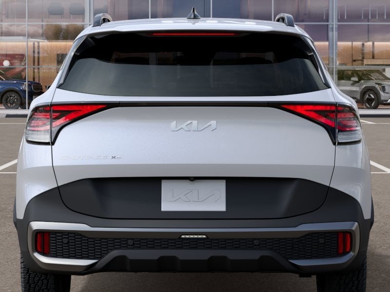 Vehicle image 13 of 27