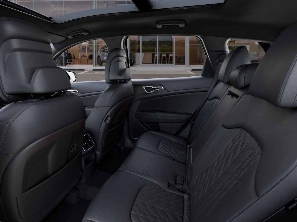 Vehicle image 20 of 30