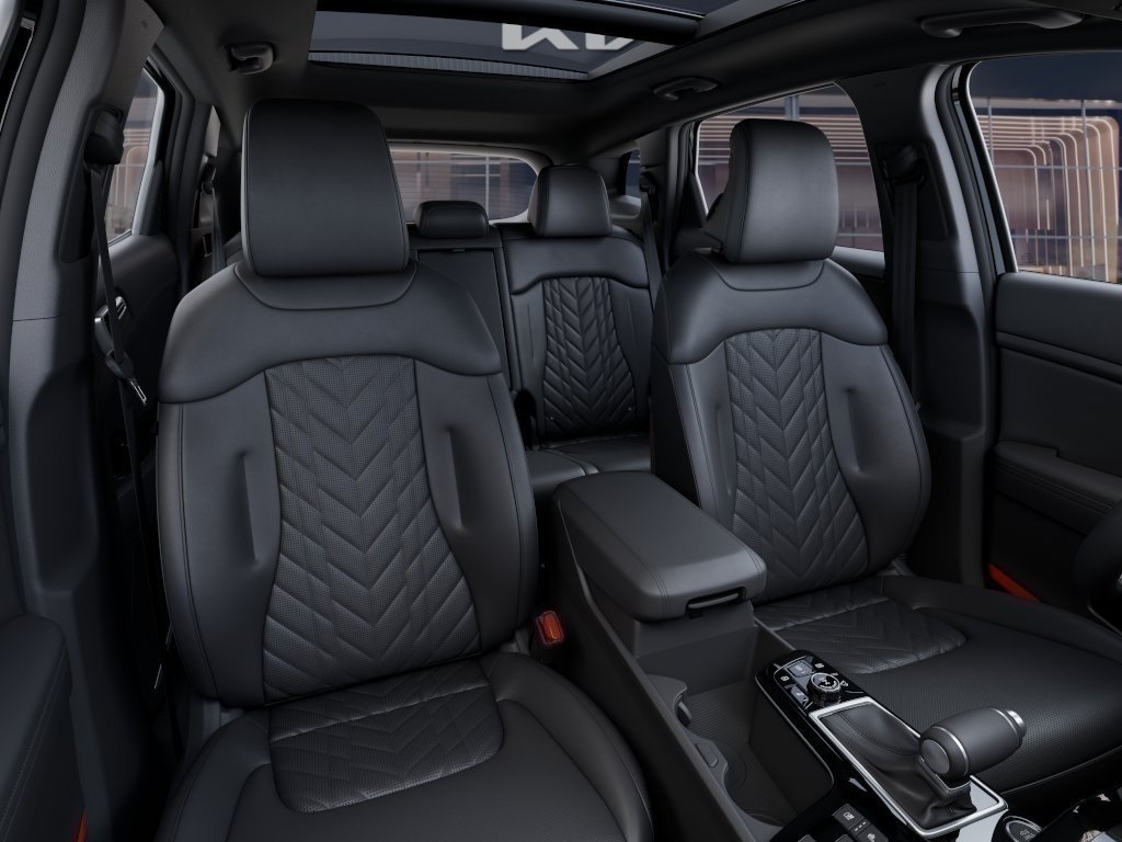 Vehicle image 17 of 30