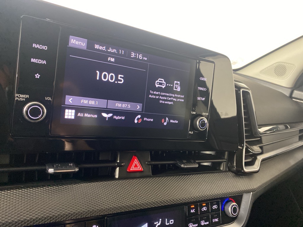 Vehicle image 15 of 26