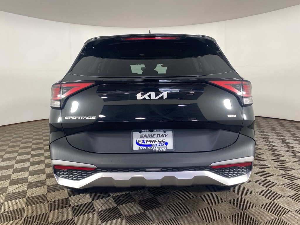 Vehicle image 6 of 26