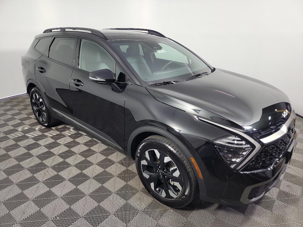 Vehicle image 4 of 35