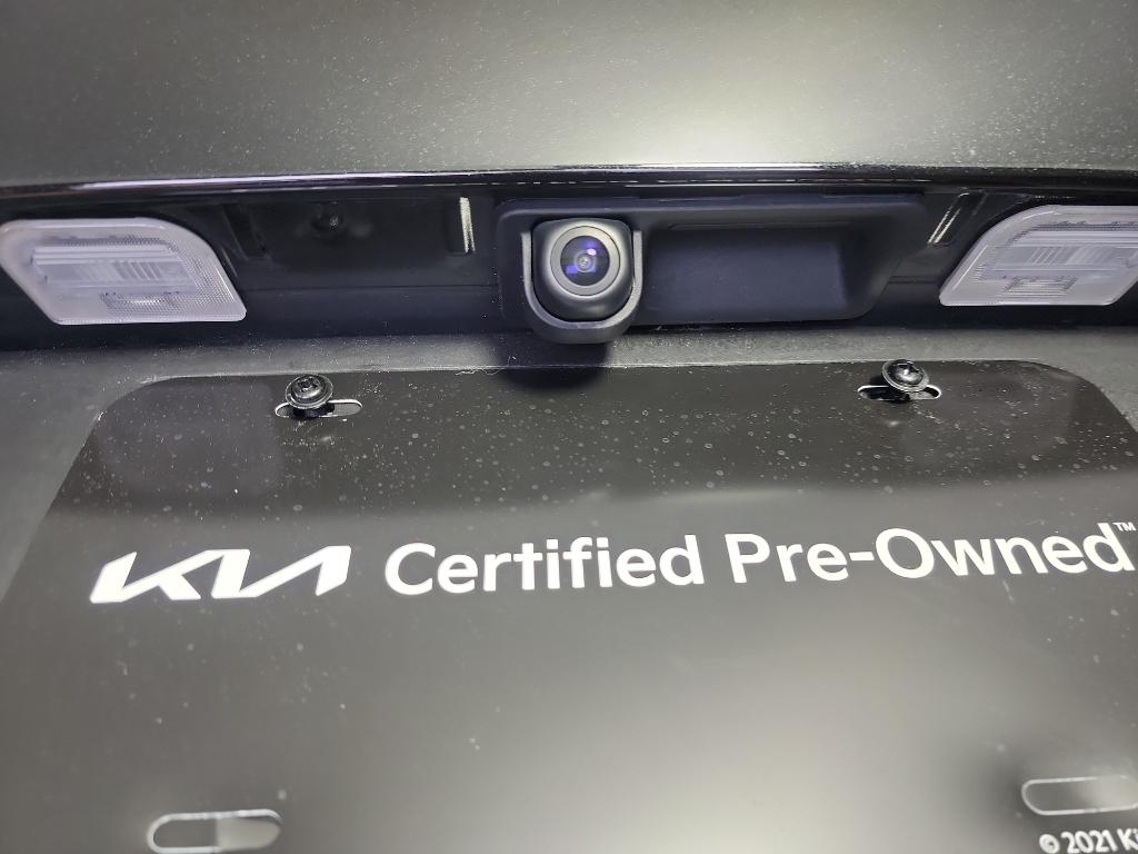 Vehicle image 14 of 35