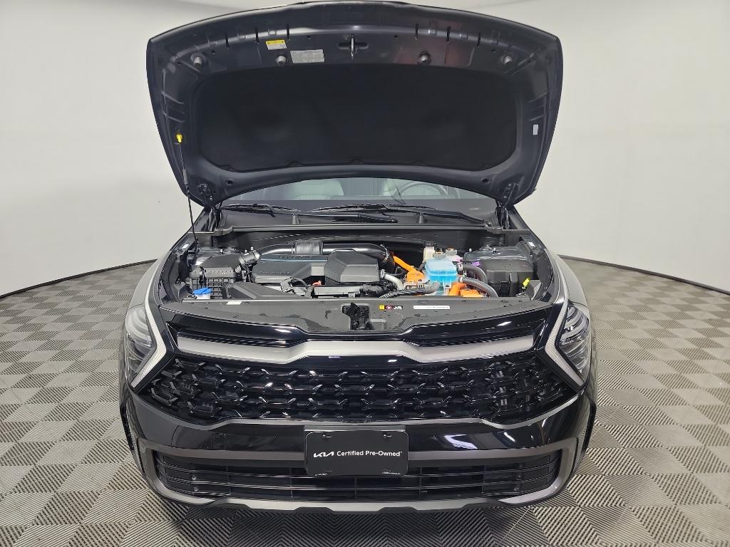 Vehicle image 15 of 35