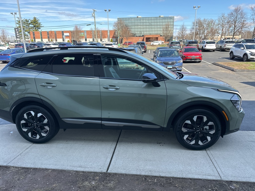 Vehicle image 5 of 27