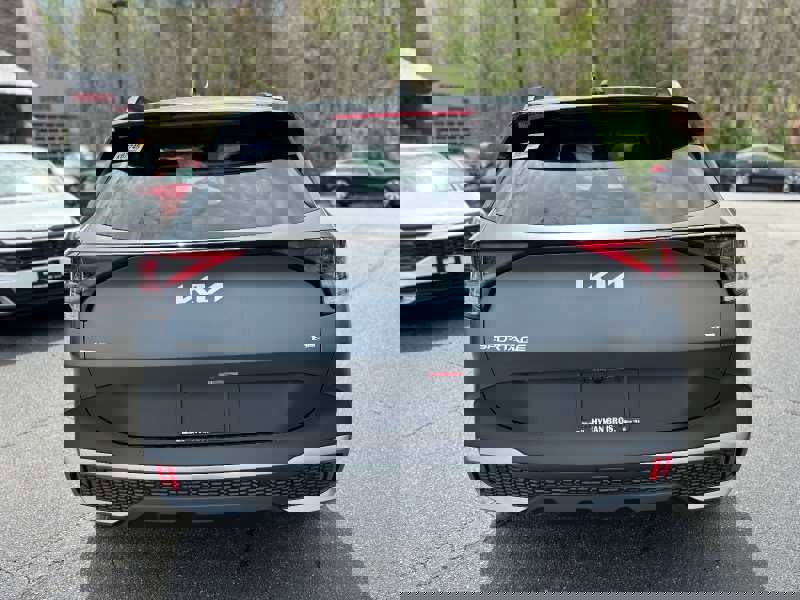 Vehicle image 7 of 29