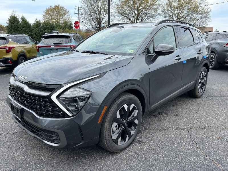 Vehicle image 8 of 31