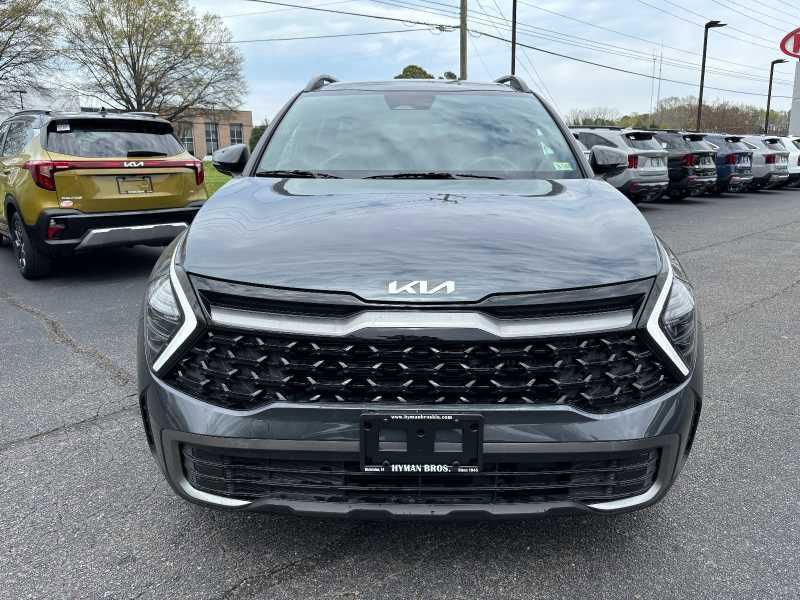 Vehicle image 9 of 31