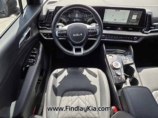 Vehicle image 15 of 28