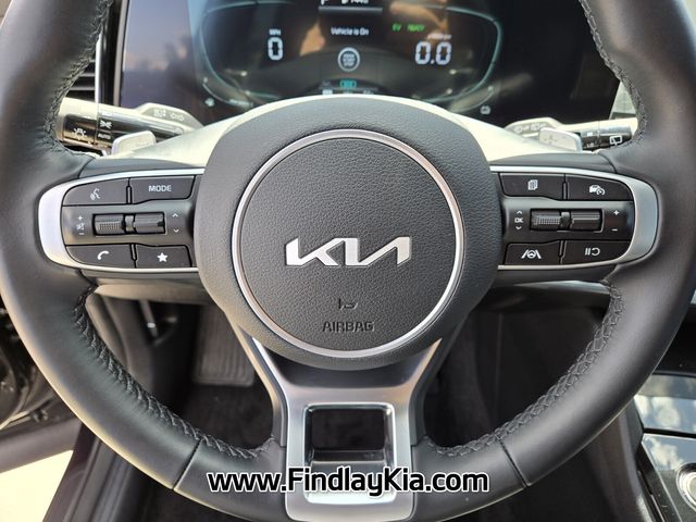 Vehicle image 23 of 28