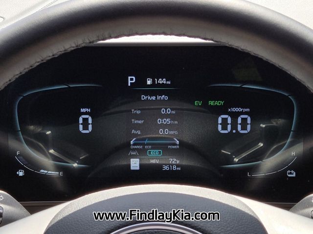 Vehicle image 27 of 28