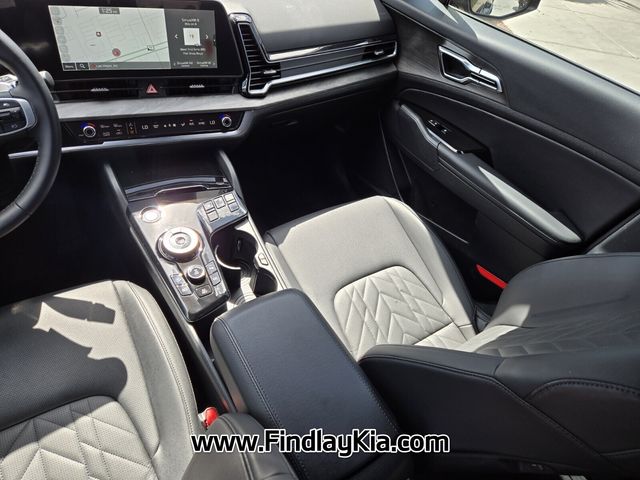 Vehicle image 16 of 28