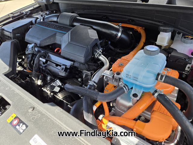 Vehicle image 21 of 28