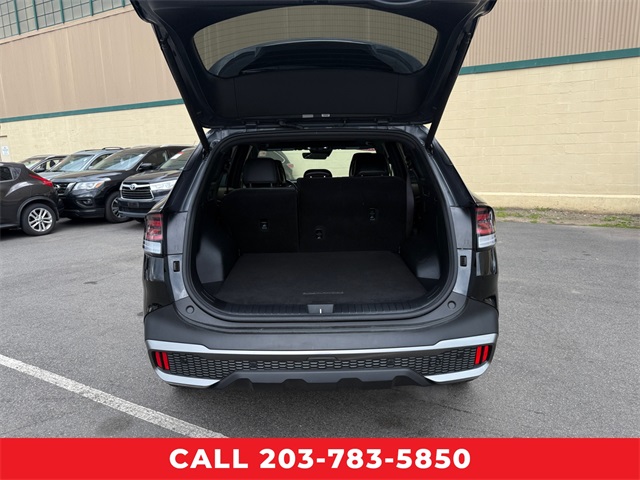 Vehicle image 27 of 27