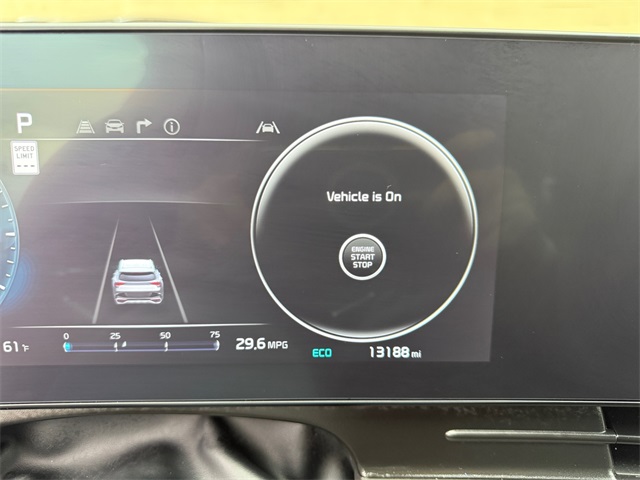 Vehicle image 20 of 27