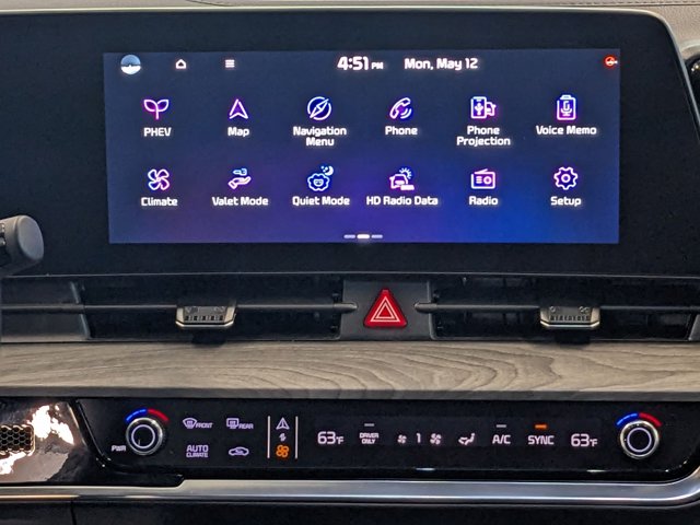 Vehicle image 14 of 38