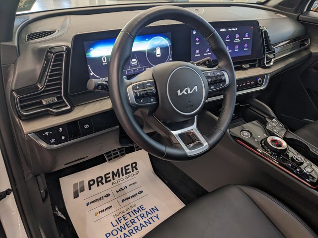 Vehicle image 9 of 38