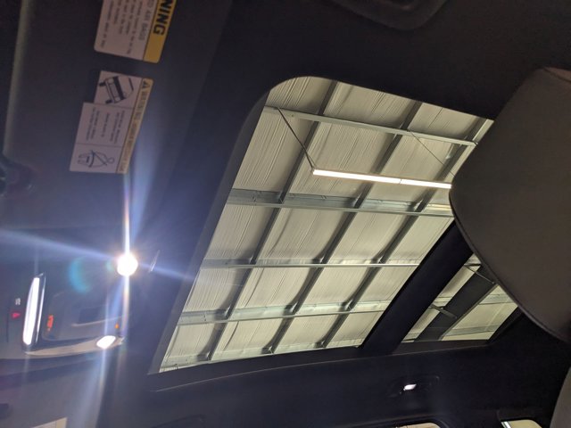 Vehicle image 10 of 38