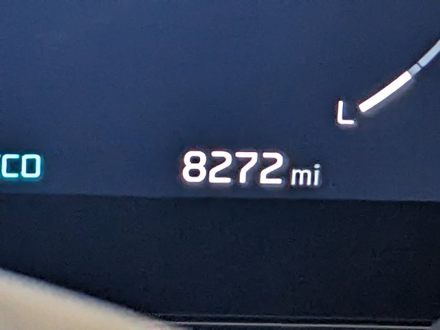 Vehicle image 29 of 38