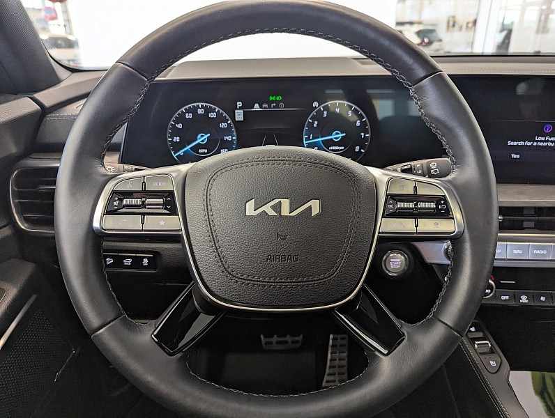 Vehicle image 59 of 74