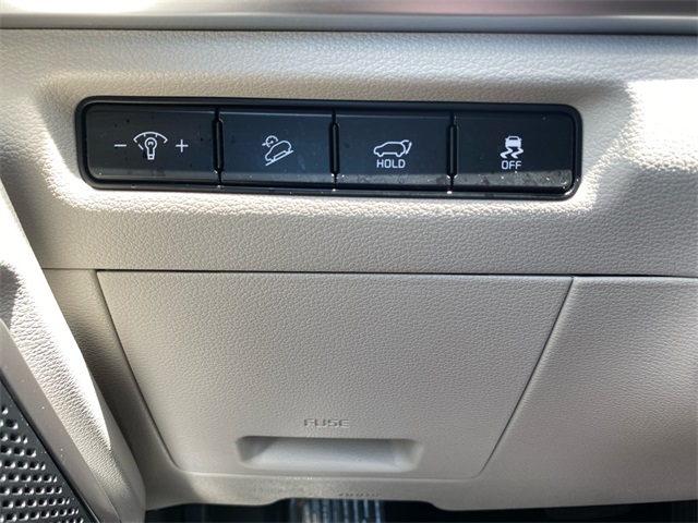 Vehicle image 36 of 45