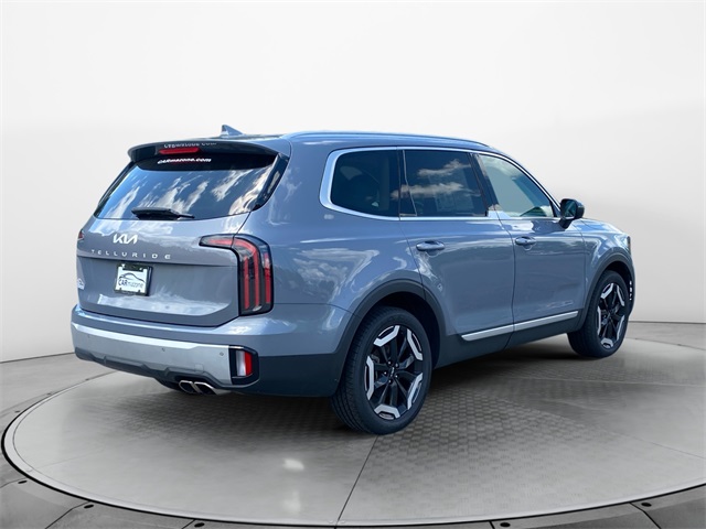 Vehicle image 5 of 45