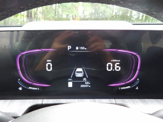 Vehicle image 22 of 29