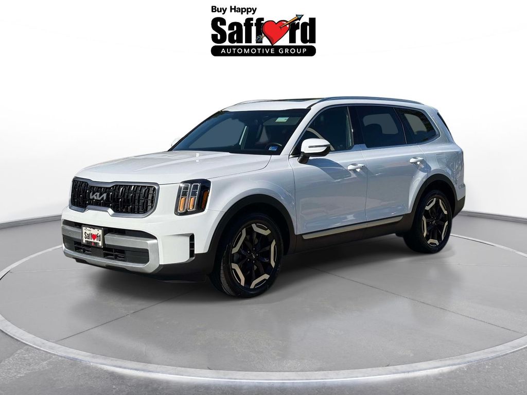 2024 Kia Telluride EX Image 1 of 36