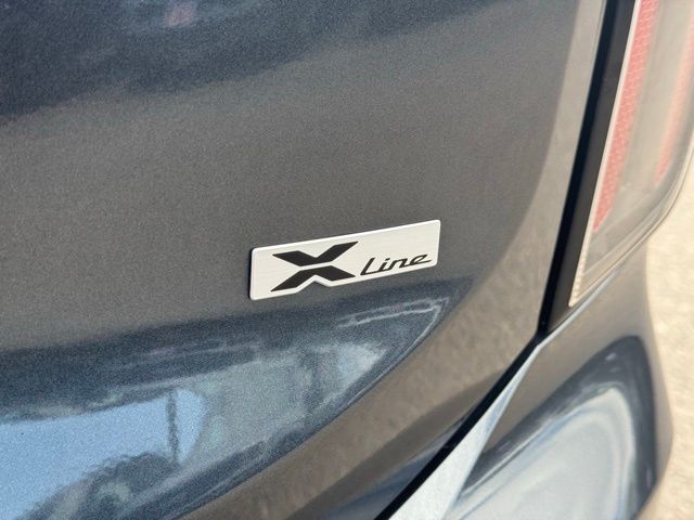 Vehicle image 20 of 35