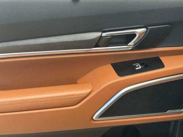 Vehicle image 15 of 35