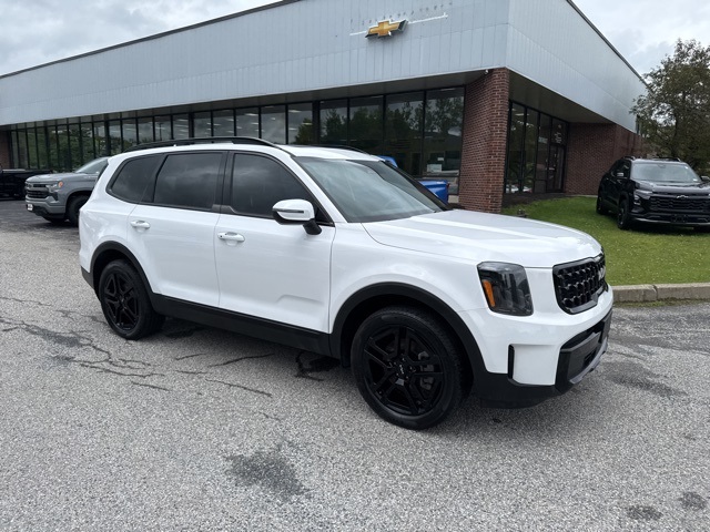 Vehicle image 12 of 71