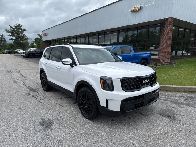 Vehicle image 11 of 71