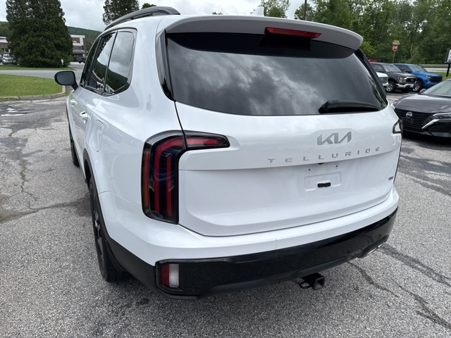 Vehicle image 27 of 71