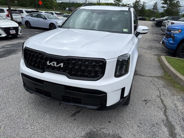 Vehicle image 60 of 71