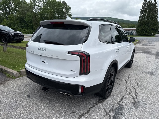 Vehicle image 22 of 71